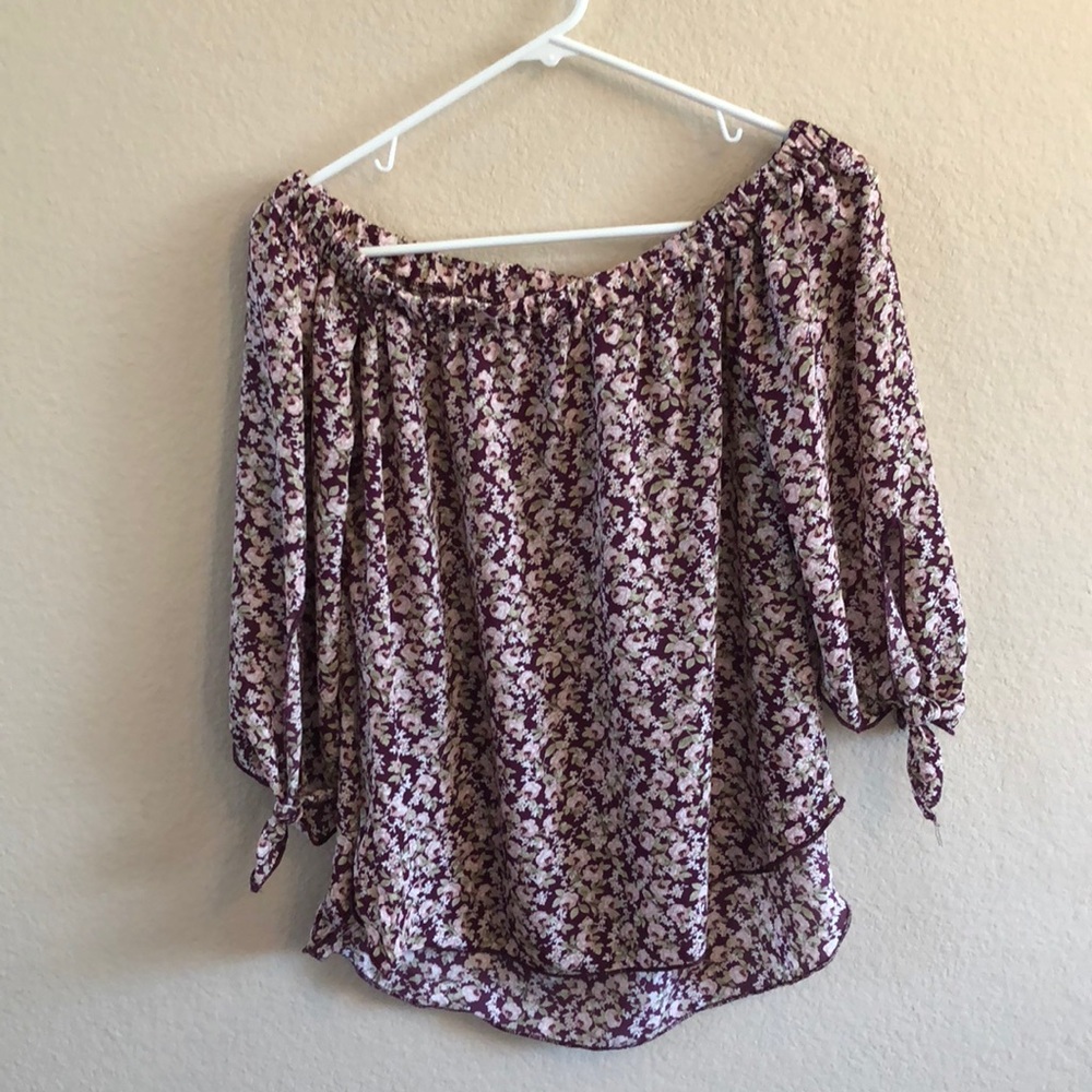 Floral off the shoulder blouse size small